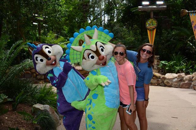 dino land disney